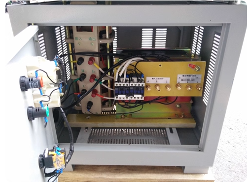 TSGC2三相隔离调压器